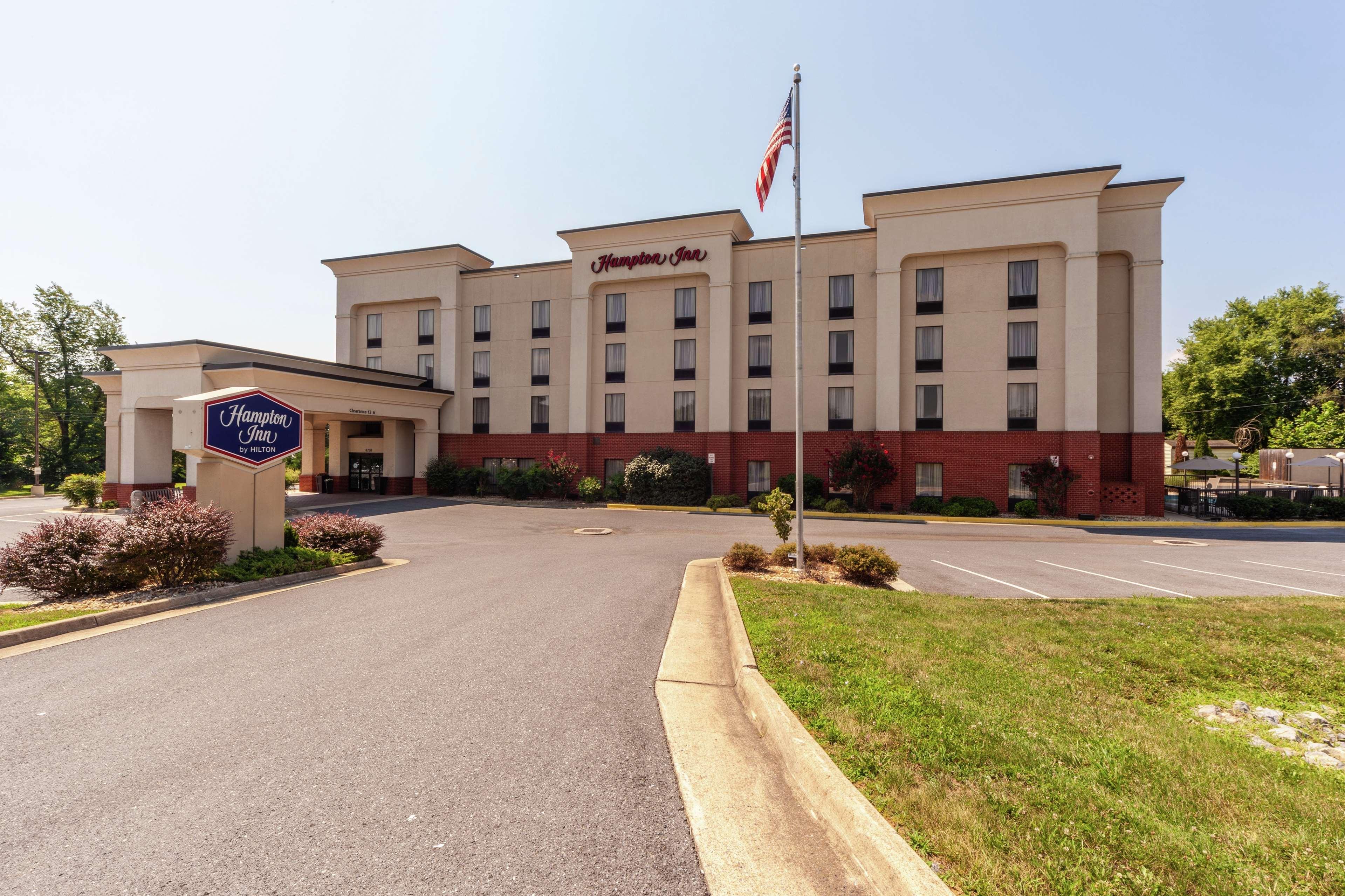 Hampton Inn Inwood Exterior photo